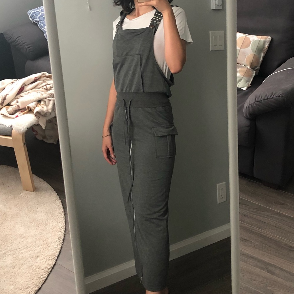 Dongganfengge overall dress. US S